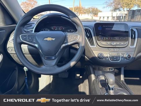 Used 2024 Chevrolet Malibu LT image 15