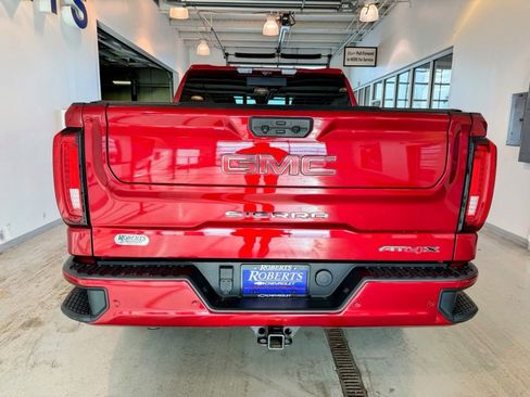 Used 2022 GMC Sierra 1500 AT4X image 4