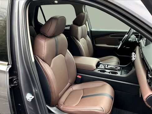 New 2026 Honda Pilot Touring image 19