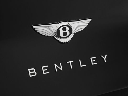 New 2024 Bentley Bentayga Extended Wheelbase image 25