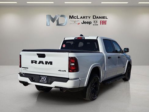 New 2026 RAM 1500 Big Horn AWD/4WD image 5