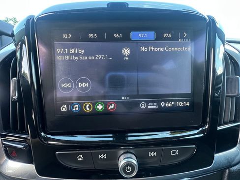 Used 2021 Chevrolet Traverse LT w/ LPO, Floor Liner Package AWD/4WD image 14