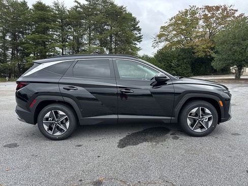 Used 2026 Hyundai Tucson SEL image 8