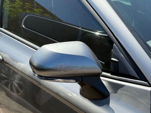 Used 2025 Toyota Camry SE w/ Multimedia Upgrade Package image 7