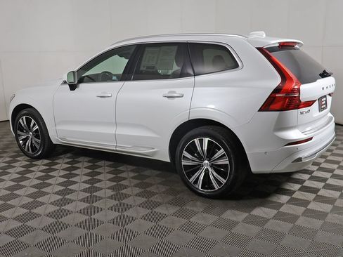 Used 2023 Volvo XC60 B5 Plus w/ Protection Package Premier AWD/4WD image 15