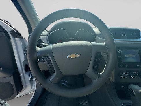 Used 2017 Chevrolet Traverse LS image 22