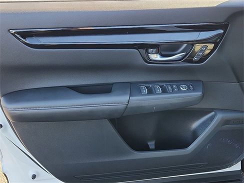 Used 2025 Honda CR-V EX-L image 12