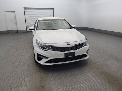 Used 2019 Kia Optima LX image 14