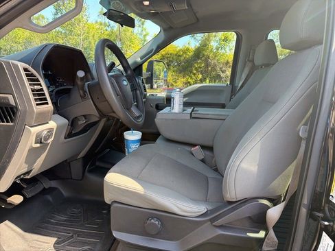 Used 2018 Ford F250 XL w/ STX Appearance Package image 6