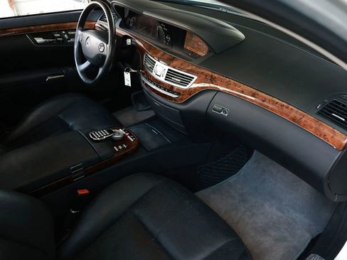 Used 2007 Mercedes-Benz S 550 image 25