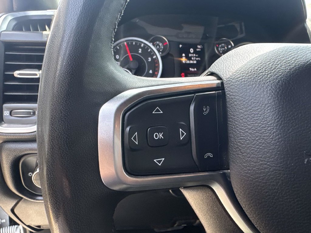 Used 2025 RAM 2500 Big Horn AWD/4WD image 24