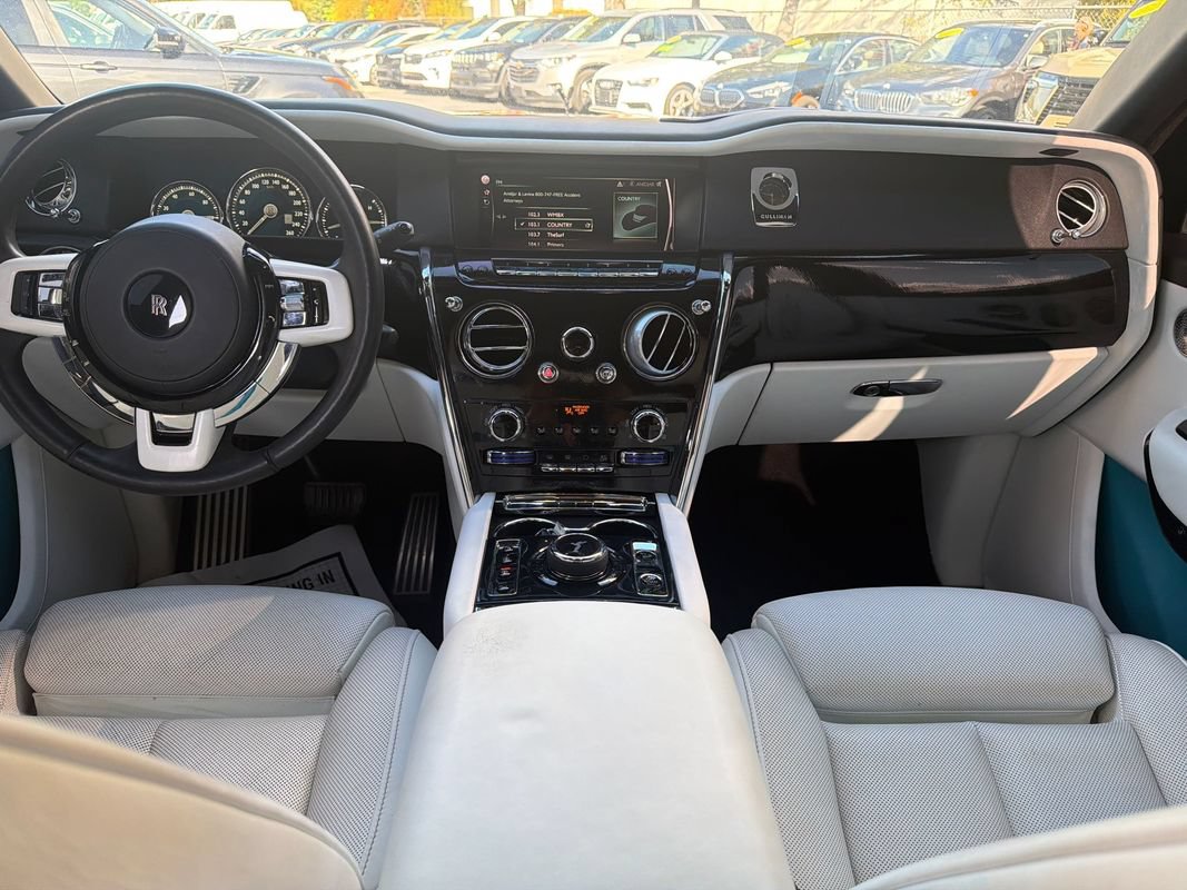 Used 2019 Rolls-Royce Cullinan AWD/4WD image 24