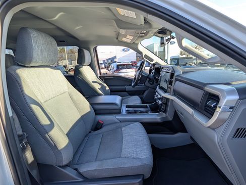 Certified 2022 Ford F150 XLT w/ Equipment Group 302A High image 10