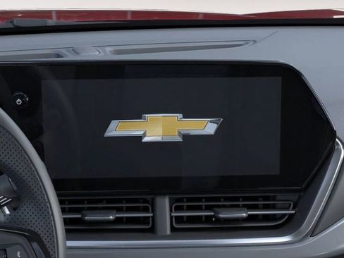 New 2026 Chevrolet Trax LT w/ LPO, Blackout Package FWD image 20