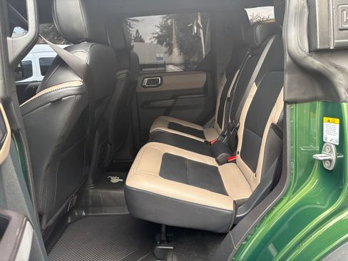 Used 2024 Ford Bronco Wildtrak AWD/4WD image 9