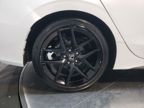 Certified 2024 Honda Civic Sport image 16