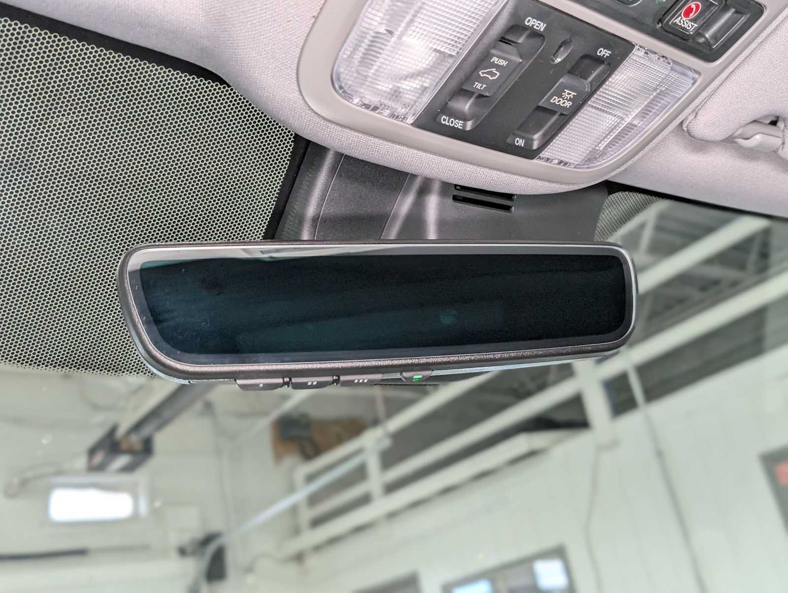 Used 2020 Honda Pilot Touring image 36