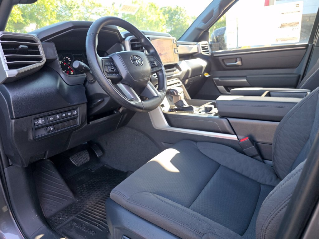 New 2026 Toyota Tundra SR5 w/ SR5 Convenience Package AWD/4WD image 25
