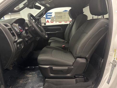 New 2026 RAM 3500 Tradesman image 18