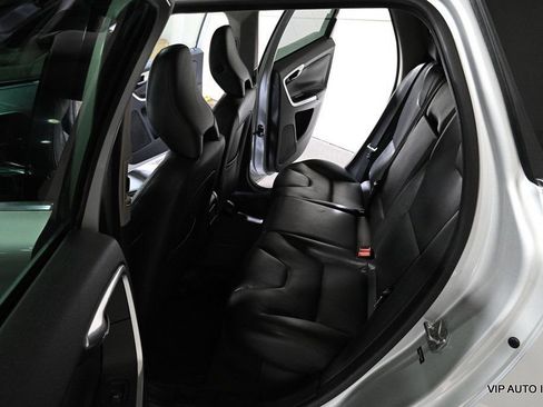 Used 2015 Volvo XC60 T6 Premier Plus image 19