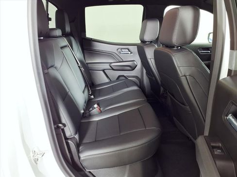 New 2026 Chevrolet Colorado LT w/ LT Convenience Package image 18