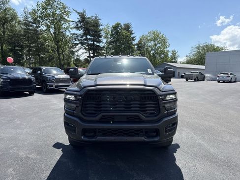 New 2026 RAM 3500 Big Horn AWD/4WD image 16