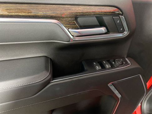 Used 2022 GMC Sierra 1500 Elevation image 13