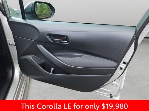 Used 2023 Toyota Corolla LE FWD image 35