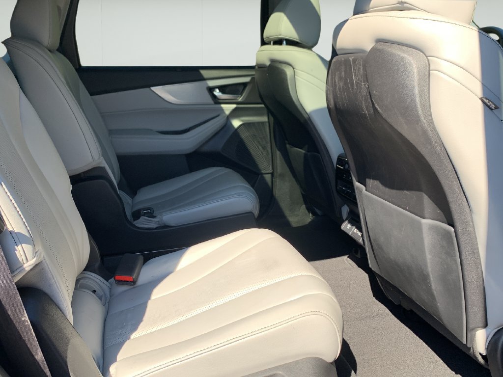 Used 2023 Acura MDX w/ Technology Package FWD image 37