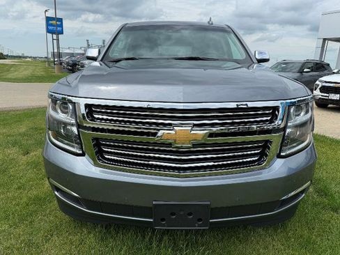 Used 2018 Chevrolet Tahoe Premier AWD/4WD image 2