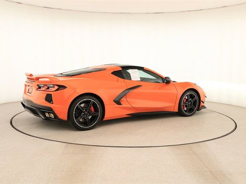 Used 2022 Chevrolet Corvette Stingray Coupe w/ Z51 Performance Package image 7