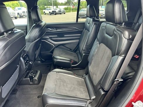 Certified 2022 Jeep Grand Cherokee L Laredo image 13