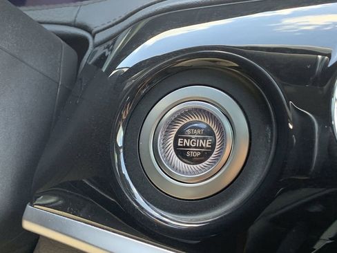 Certified 2020 Mercedes-Benz S 560 4MATIC Sedan image 26