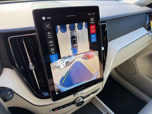 New 2026 Volvo XC60 B5 Ultra w/ Protection Package Premier image 16