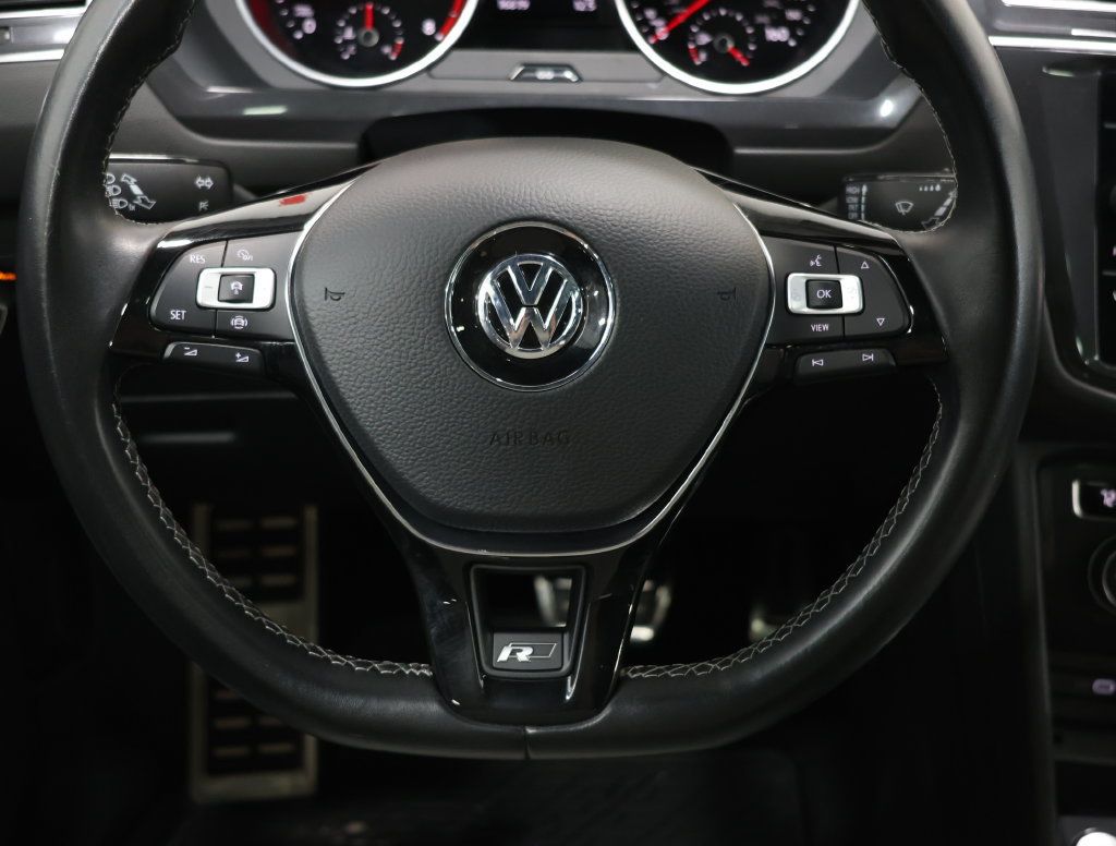 Used 2021 Volkswagen Tiguan SE R-Line FWD image 17