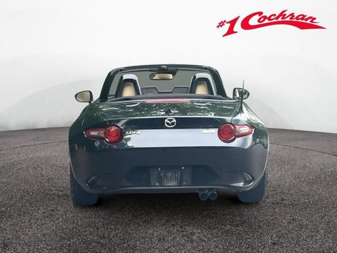 Used 2017 MAZDA MX-5 Miata Grand Touring RWD image 8
