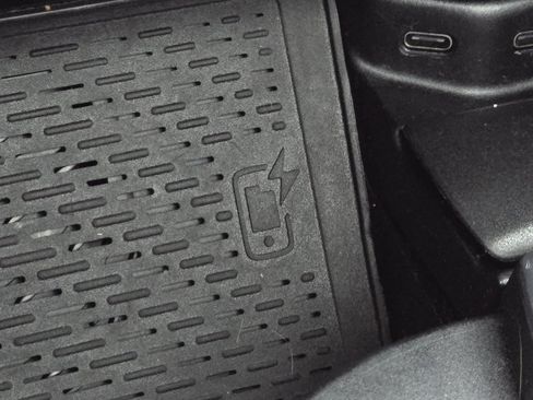 Used 2022 Mercedes-Benz GLE 53 AMG GLE 53 AMG image 19