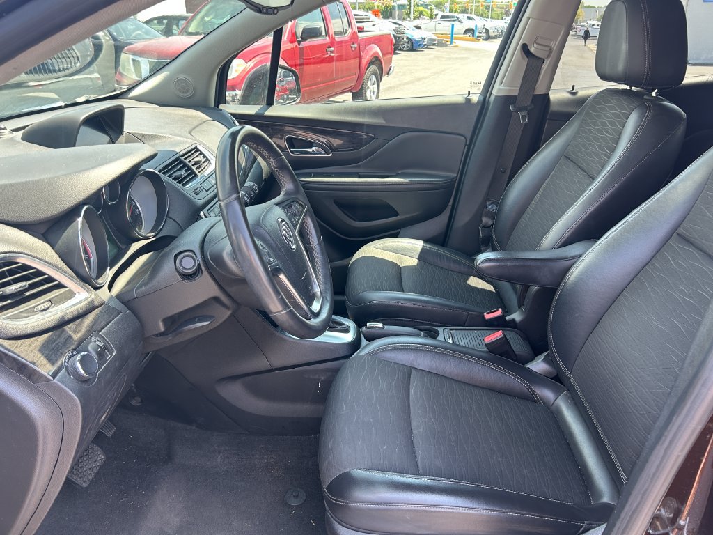 Used 2015 Buick Encore FWD image 24
