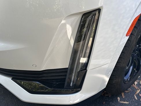 Used 2023 Cadillac Escalade Sport Platinum w/ LPO, ONYX Package image 14