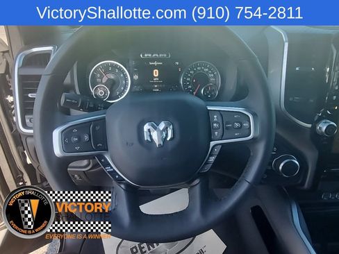 Used 2025 RAM 1500 Big Horn AWD/4WD image 11