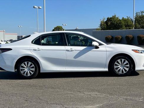 Certified 2023 Toyota Camry LE FWD image 6