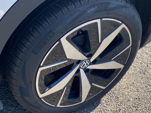 Used 2023 Volkswagen ID.4 Pro S RWD image 21