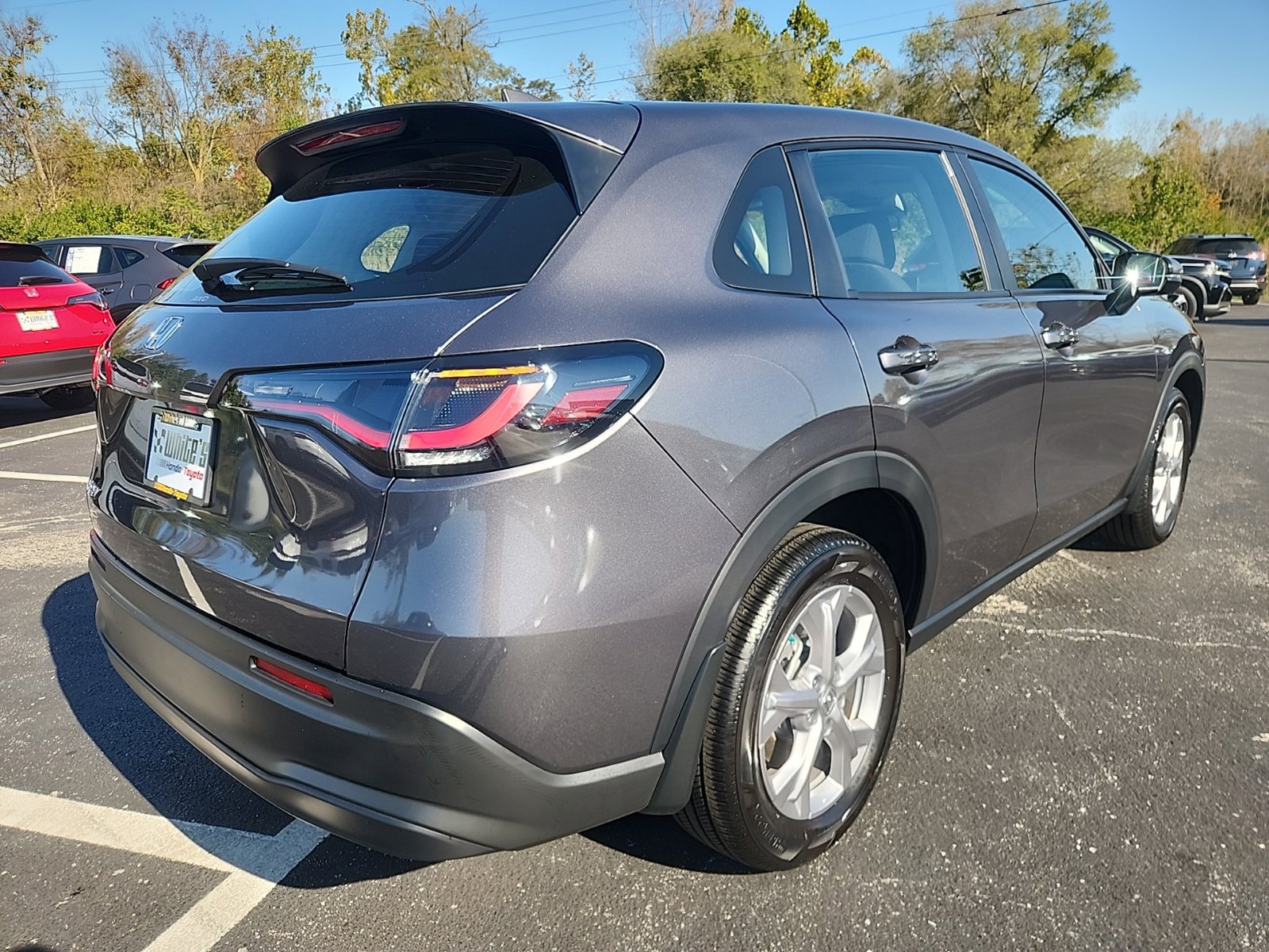 Used 2024 Honda HR-V LX image 6