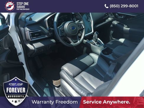 Used 2025 Subaru Outback Limited AWD/4WD image 11