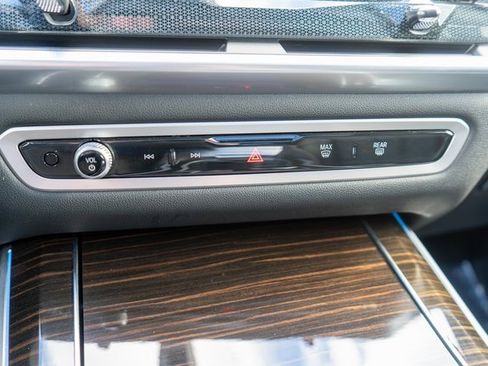 Used 2024 BMW X5 xDrive40i image 37