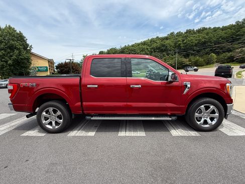 Used 2021 Ford F150 Lariat AWD/4WD image 4