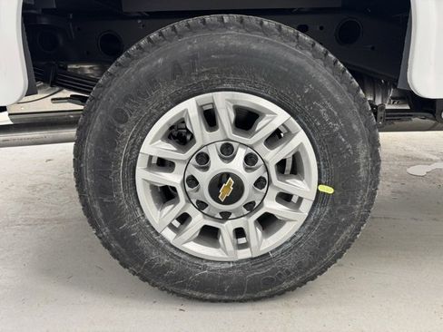 New 2026 Chevrolet Silverado 2500 W/T w/ WT Convenience Package image 39