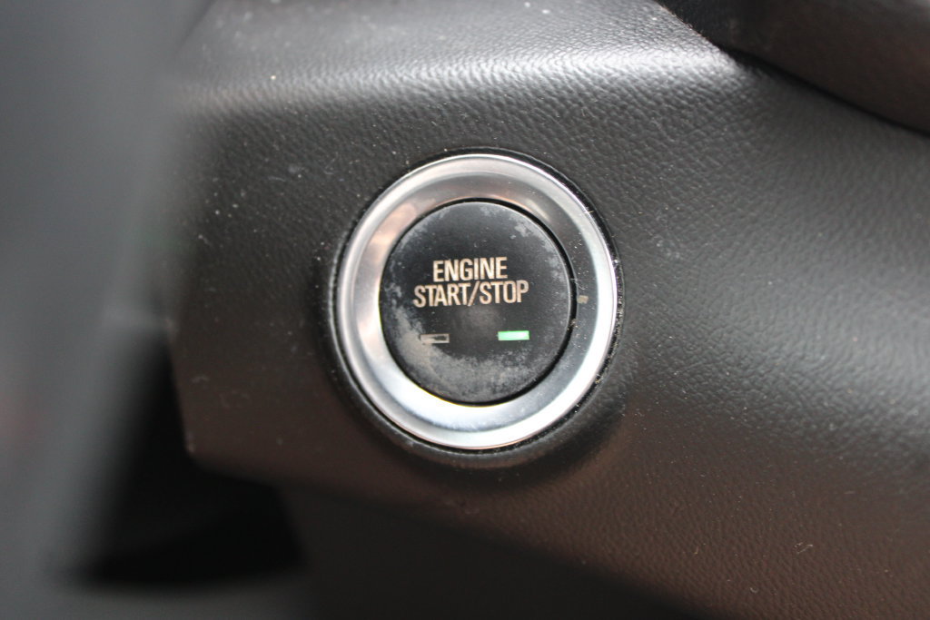 Used 2020 GMC Terrain SLE w/ Driver Convenience Package FWD image 39