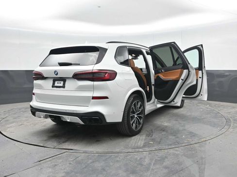 Used 2022 BMW X5 xDrive45e w/ M Sport Package AWD/4WD image 60