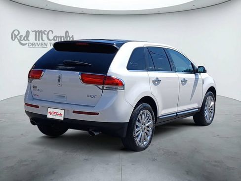 Used 2015 Lincoln MKX FWD w/ Equipment Group 102A image 5